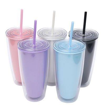 750 ml de capacidad Tazas de plástico transparente con tapas y paja para tumbler reutilizable para niños
