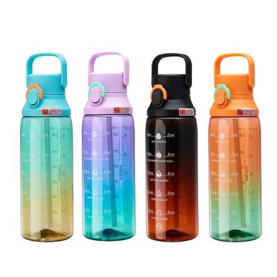 Botella de agua deportiva con mango