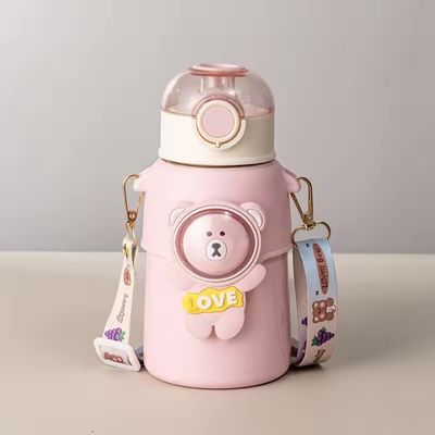Actividad al aire libre Diseño de dibujos animados 500 ml de acero inoxidable Bebés Copo de termo con tapa de paja