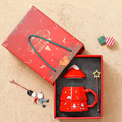 Cuadro de regalo de taza de cerámica de hueso sostenible con cuchara de tapa Diseño creativo de árbol de Navidad