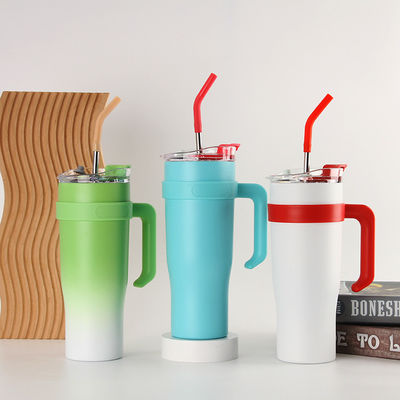 Taza de café aislada de acero inoxidable de 40 oz con paja y tapa para artículos de oficina