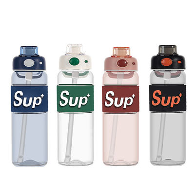 Revestimiento anticorrosión Equipado con una taza de agua de 650 ml y 780 ml de gran capacidad con paja y tapa