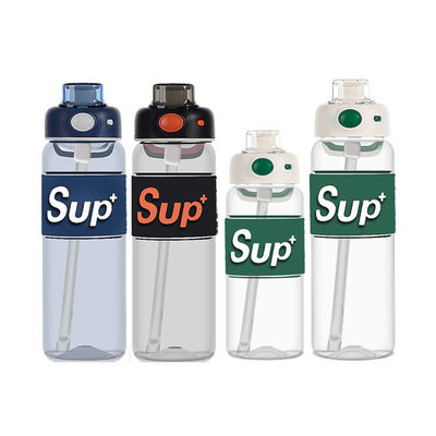 Revestimiento anticorrosión Equipado con una taza de agua de 650 ml y 780 ml de gran capacidad con paja y tapa