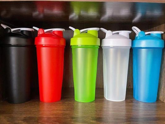 400 ml de acondicionamiento físico plástico negro gimnasio mezclador de batidora de taza de batidora de proteínas botella para versátil