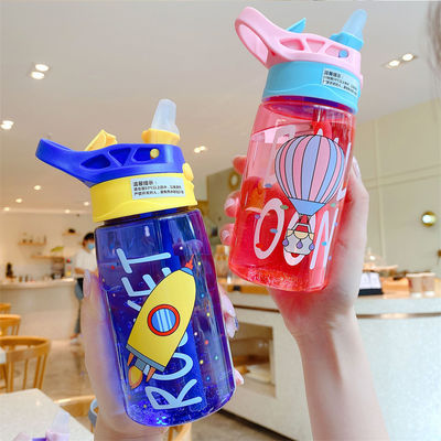 Botellas de agua potable para bebés de plástico recubiertas contra la corrosión con logotipo y pajitas personalizados