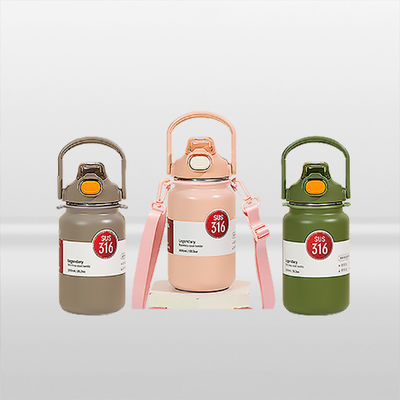 304 316 Botella de agua de acero inoxidable para niños Logotipo rosa 418g Flasca de vacío de paja aislada