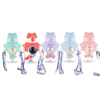 Estilo de diseño lindo 2024 Botellas de agua rosa con paja para niñas y niños en la escuela