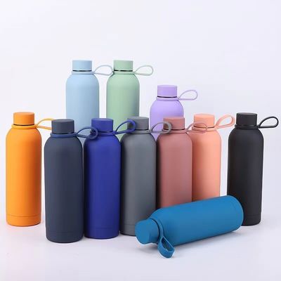 304 de acero inoxidable fabricación de stock listo botella de agua aislada para regalos de negocios