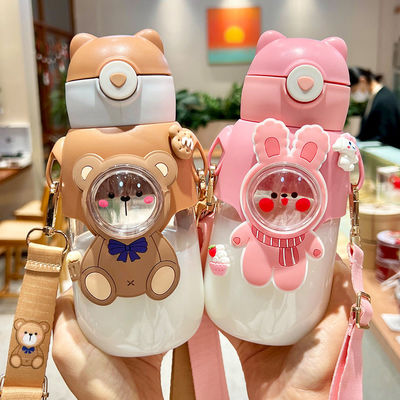 Botella de agua con paja con osos lindos diseño ideal para estudiantes en verano