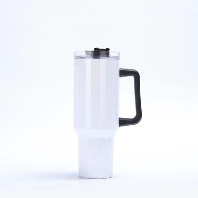 Reutilizables tumblers de acero inoxidable de color de las tazas de automóviles tumbler con mango y tapa de paja