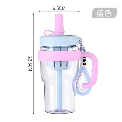 Botella de plástico de 680 ml botella portátil de jugo para viajes al aire libre para adultos en viajes de campamento