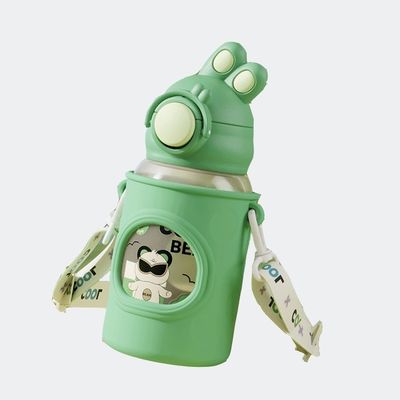 Botella de agua de oreja de conejo torcida de 680 ml de capacidad, imprescindible para las aventuras al aire libre de los niños