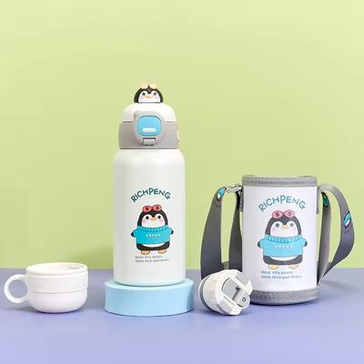 Botella de agua aislada de acero inoxidable de 500 ml Capacidad Diseño de dibujos animados lindo Doble tapa
