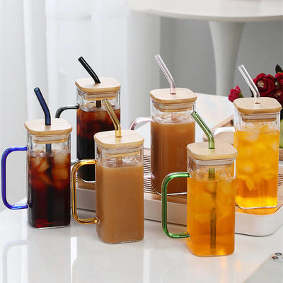 400ml Cuadrado Colorado Mano Copa de vidrio con tapa de bambú y paja Repleto de bebida casera