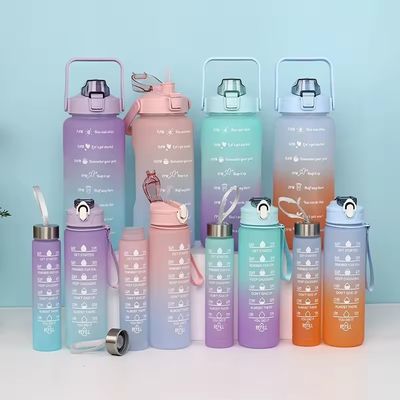 Logotipo personalizado Aceptable 3pcs Conjunto de botellas de agua de plástico deportivo de gran capacidad