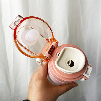 Hermoso frasco de vacío de acero inoxidable con copa recta y aislamiento superior