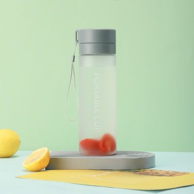 TOUR Botella de agua reciclable de 600 ml con marcador de tiempo para actividades al aire libre