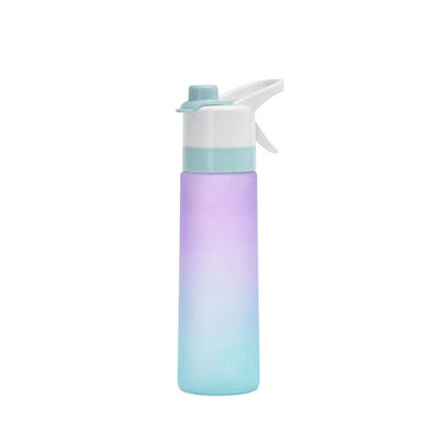 25oz de BPA libre de fugas Proof Sports Spray Botella de agua de plástico con niebla de pulverización continua