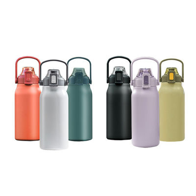 Estilo de diseño clásico de doble pared vacío aislado botella de agua de acero inoxidable para todos