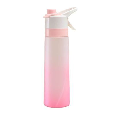 Vende directamente tazas de agua de plástico de deporte simple con capacidad de 750 ml