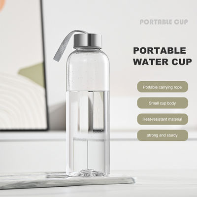 Estilo de diseño minimalista 300ml 400ml 500ml Botella de plástico para deportes al aire libre y viajes