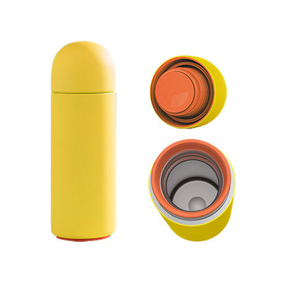 Botella de agua deportiva aislada de acero inoxidable de doble pared para estilo de vida activo