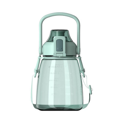 Accesorios para viajes al aire libre HANDGRIP personalizado Bebidas para niños sin BPA Botella de agua con paja