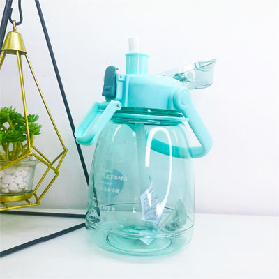 Accesorios para viajes al aire libre HANDGRIP personalizado Bebidas para niños sin BPA Botella de agua con paja
