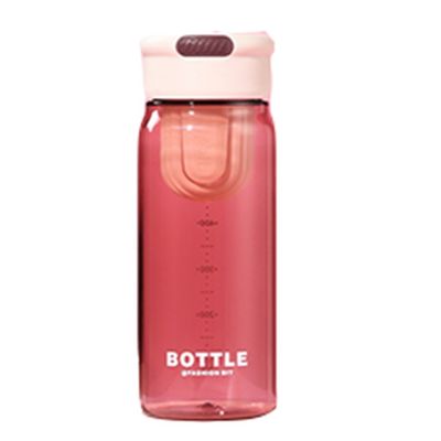 En stock y OEM aceptado Logotipo personalizado Botella de agua de plástico de 650ml PP con separador de té