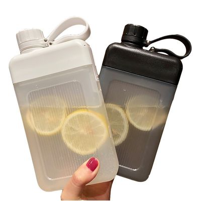 Botella de agua cuadrada portátil de 450 ml para viajes al aire libre