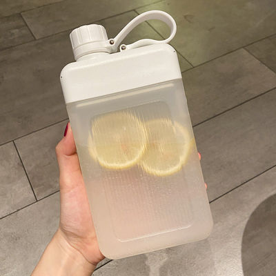 Botella de agua cuadrada portátil de 450 ml para viajes al aire libre