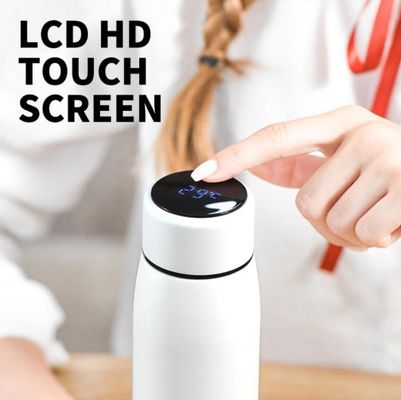Disfrute de una bebida inteligente con una botella de agua de acero inoxidable de diseño moderno