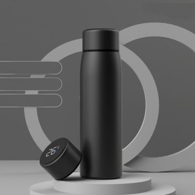 Disfrute de una bebida inteligente con una botella de agua de acero inoxidable de diseño moderno