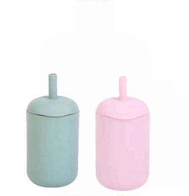 Los viajes al aire libre deben tener una botella de bebidas para niños a prueba de fugas sin BPA con pajitas