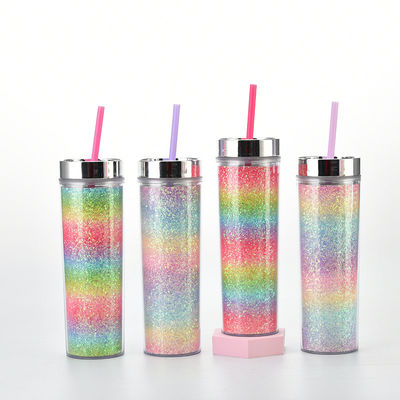 Botellas de plástico de bebidas energéticas competitivas con logotipo y diseño contemporáneo