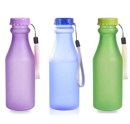 PC plástico 550ml botella portátil de agua sellada congelada para viajes yoga correr acampar