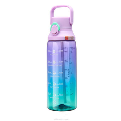 Botella de agua de gran capacidad de 750 ml de color gradiente portátil con marcador de tiempo