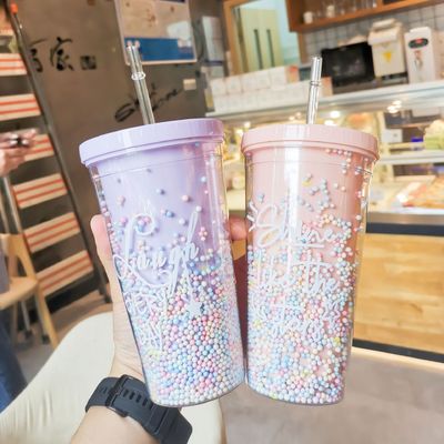 Creativo helado de doble pared 550ml vasos de plástico con paja de color personalizado para el unisexo