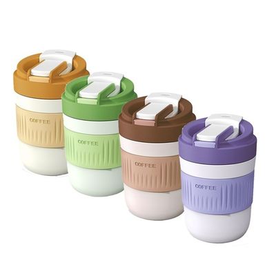 Acceptable OEM/ODM 400/550ml Copo de vidrio doble a prueba de derrames con manga de silicona