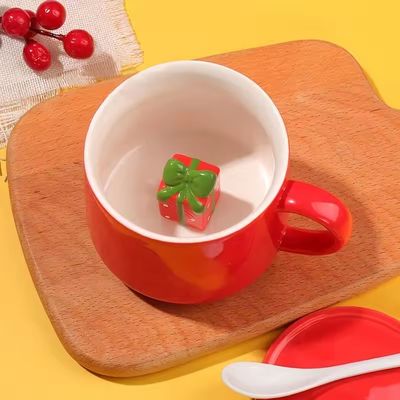 Taza de café de cerámica personalizada de 350 ml con tapa y mango en diseño minimalista para fiestas navideñas