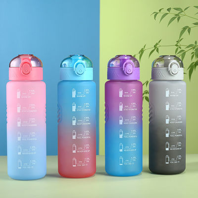 Botella de agua portátil a prueba de fugas de 1000 ml libre de BPA con marcador de tiempo y paja para deportes