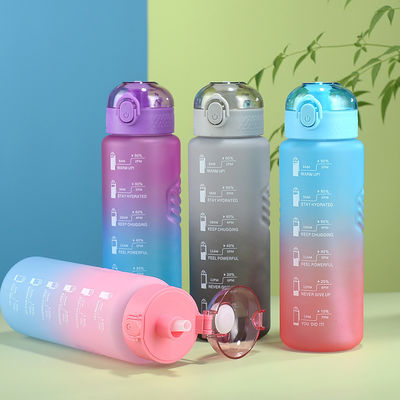 Botella de agua portátil a prueba de fugas de 1000 ml libre de BPA con marcador de tiempo y paja para deportes
