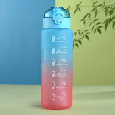 Logotipo personalizado Acceptable Gran capacidad Gradiente mate Taza de agua deportiva para acampar
