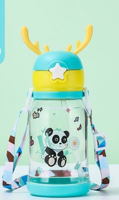 Logotipo personalizado Botella de agua de plástico aceptable para las aventuras al aire libre de los niños