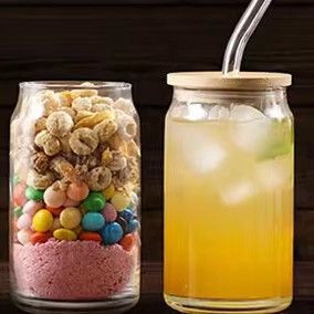 Botella de café de 16 oz de vidrio claro con tapa de madera y paja
