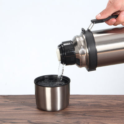 1800ml Taza recta portable de vacío de acero inoxidable caldera para caminar para deportes al aire libre