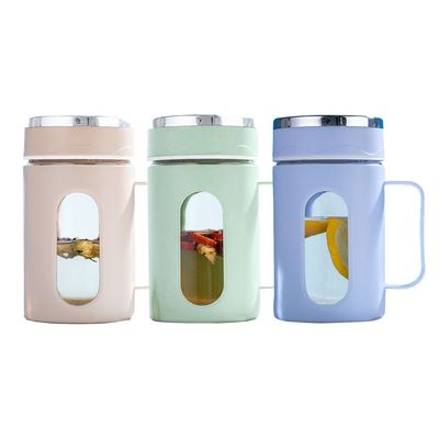 Taza de vidrio de 500 ml con tapa y mango de color personalizado
