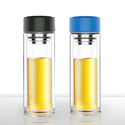 Botella de agua de vidrio con filtro de té Material borosilicato de diseño portátil de doble capa
