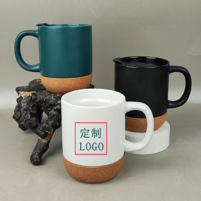 Logotipo personalizado Taza de café de porcelana de sublimación de 15 oz con fondo de madera Taza de leche cerámica negra