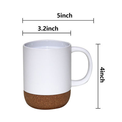 Logotipo personalizado 15 oz de sublimación de porcelana taza de café cerámica con tapa de mango y fondo de madera
